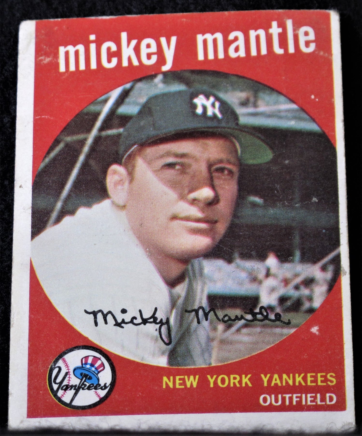 Mickey Mantle baseball card