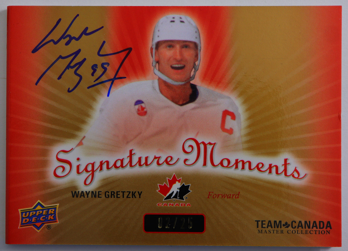 2015-16 Upper Deck Team Canada Master Collection Signature Moments Booklets #SM-WA 02/25 Wayne Gretzky