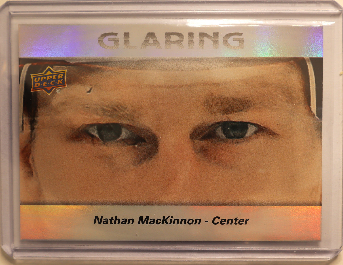 2023-24 UD Series 2 Glaring GL-12 Nathan MacKinnon