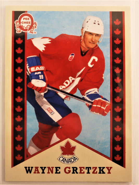 2017-18 Upper Deck Team Canada Retro #R12 Wayne Gretzky