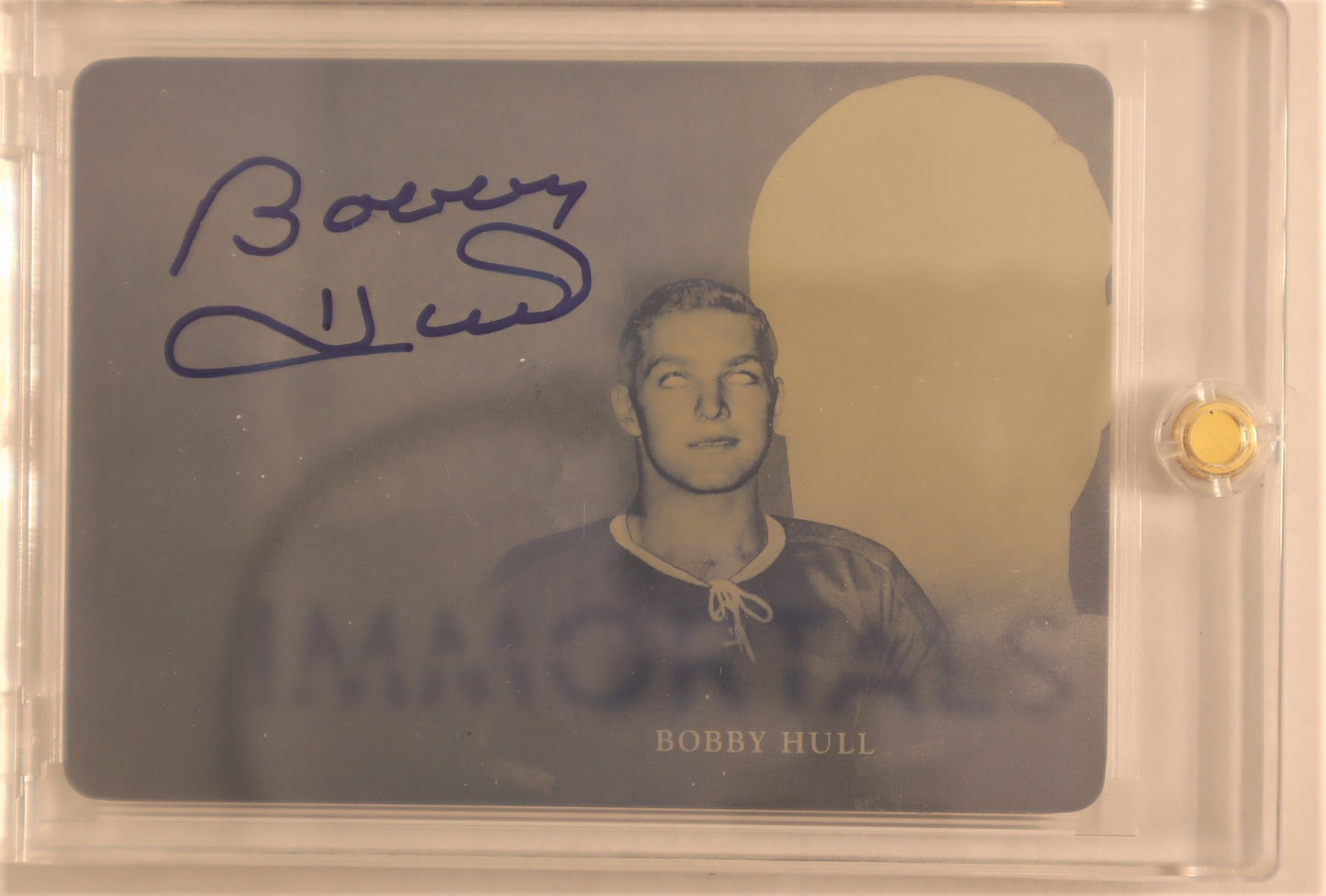 2015-16 ITG Superlative Immortals Autographs Printing Plates Yellow #TIBH1 Bobby Hull 1/1