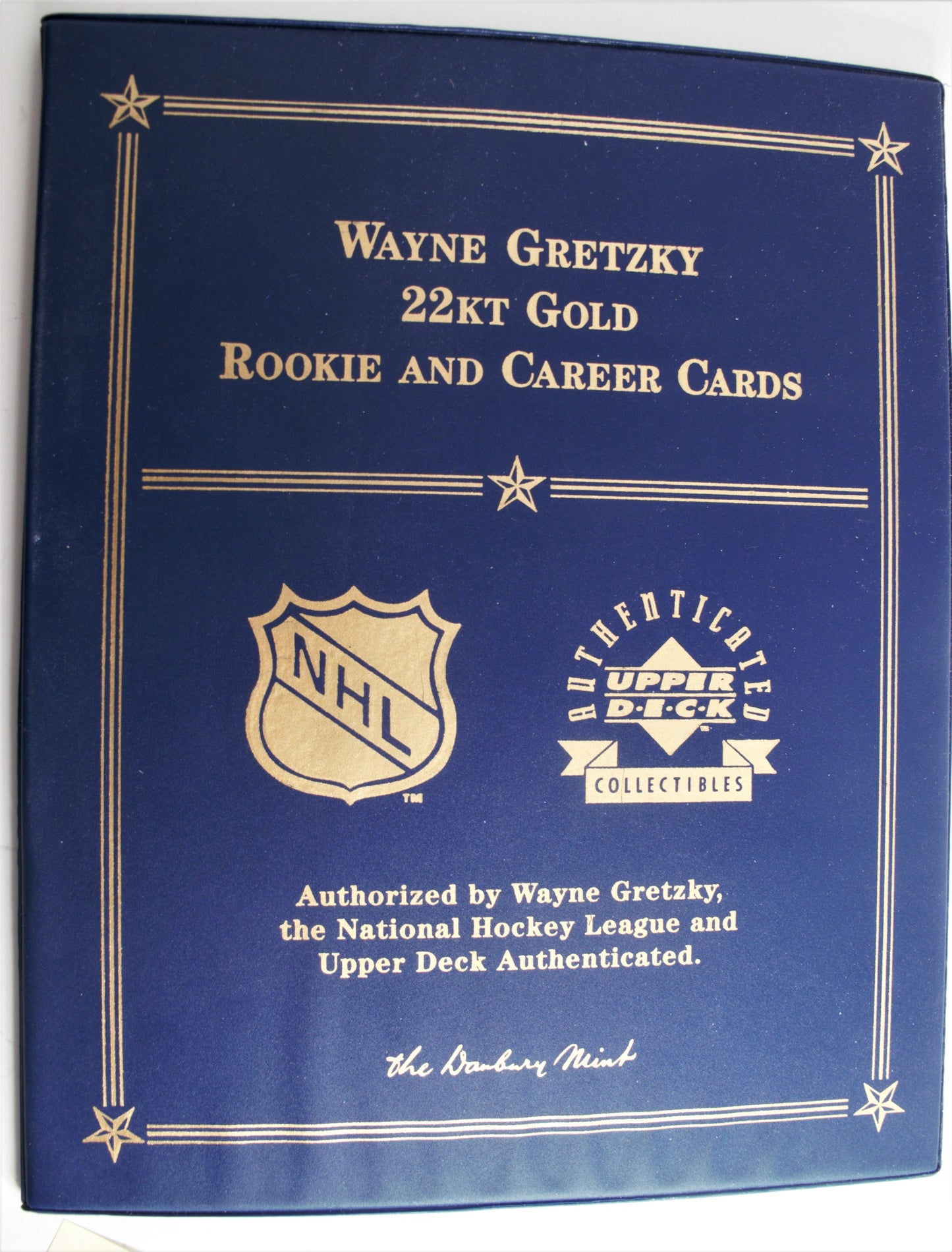 Wayne Gretzky 22KT Gold Rookie and Career Cards. Previously owned