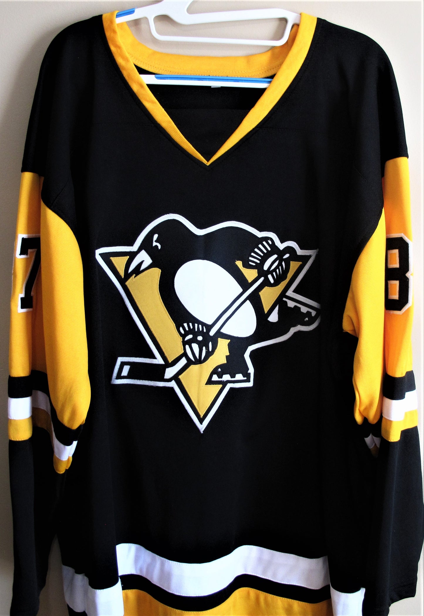 Sidney Crosby Pittsburgh Penguins Replica  Autographed Jersey XL