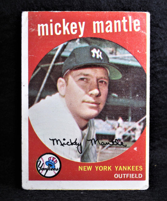 1959 Topps #10 Mickey Mantle