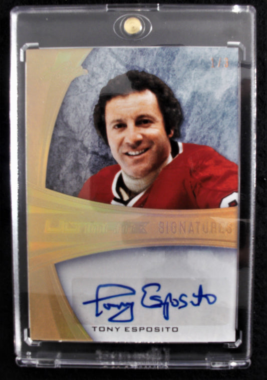 2015-16 Leaf Ultimate Signatures Gold Spectrum #US-TE1 Tony Esposito 1/3